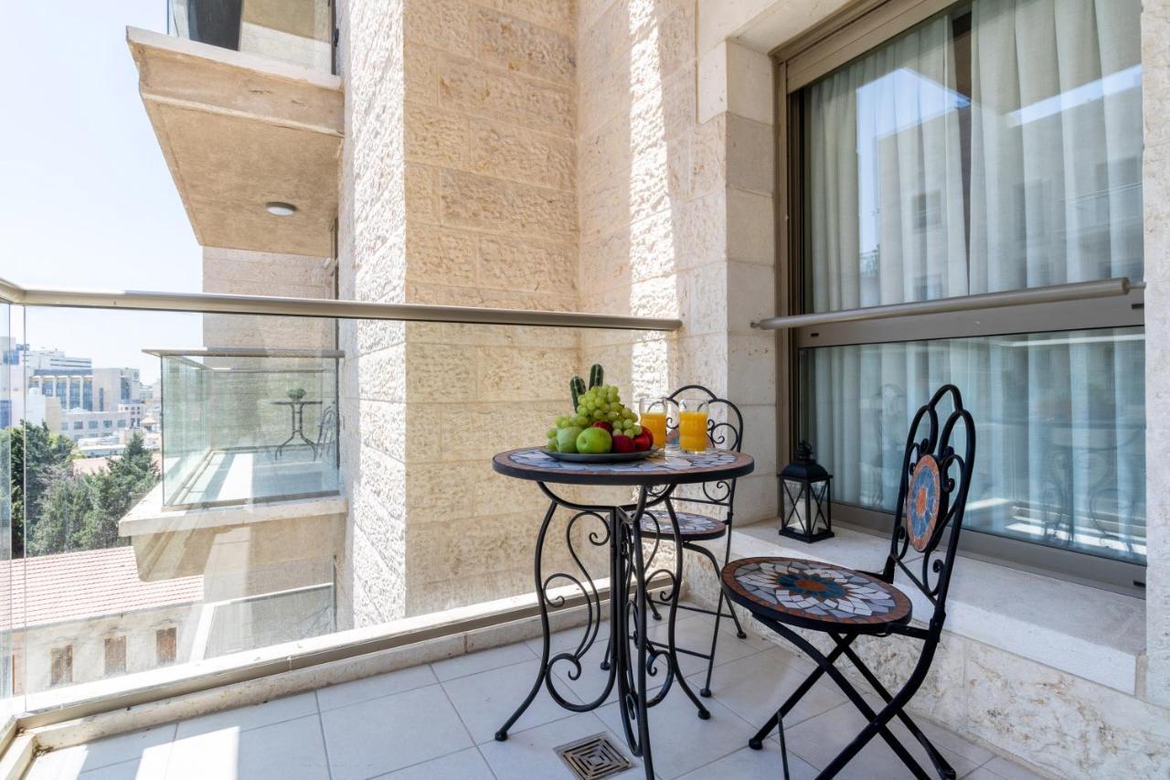 Luxury One-Bedroom Apartment/Parking In City Center Jerusalén Exterior foto